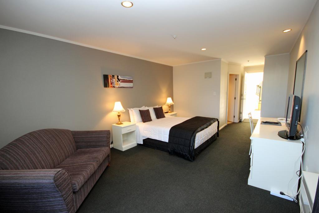 Champers Motor Inn ロワー・ハット エクステリア 写真