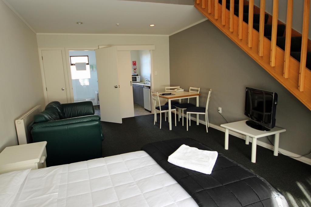 Champers Motor Inn ロワー・ハット 部屋 写真