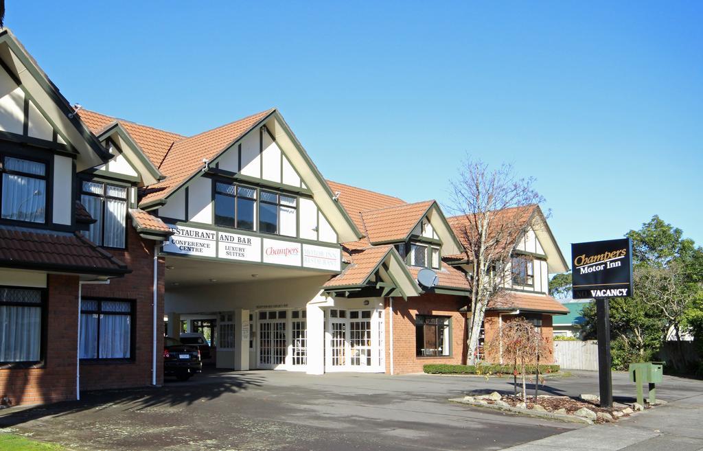 Champers Motor Inn ロワー・ハット エクステリア 写真