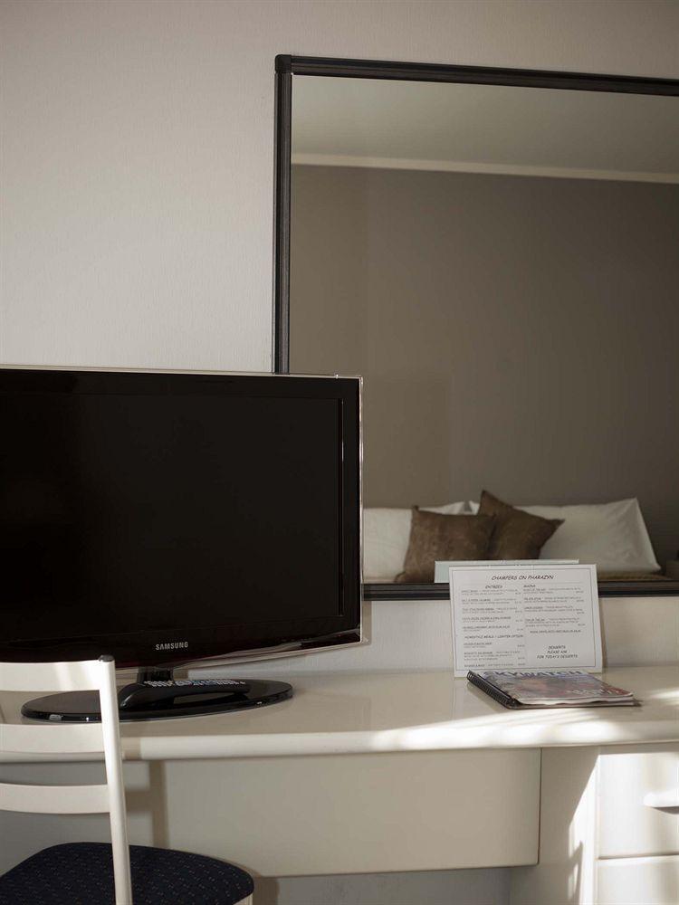 Champers Motor Inn ロワー・ハット エクステリア 写真